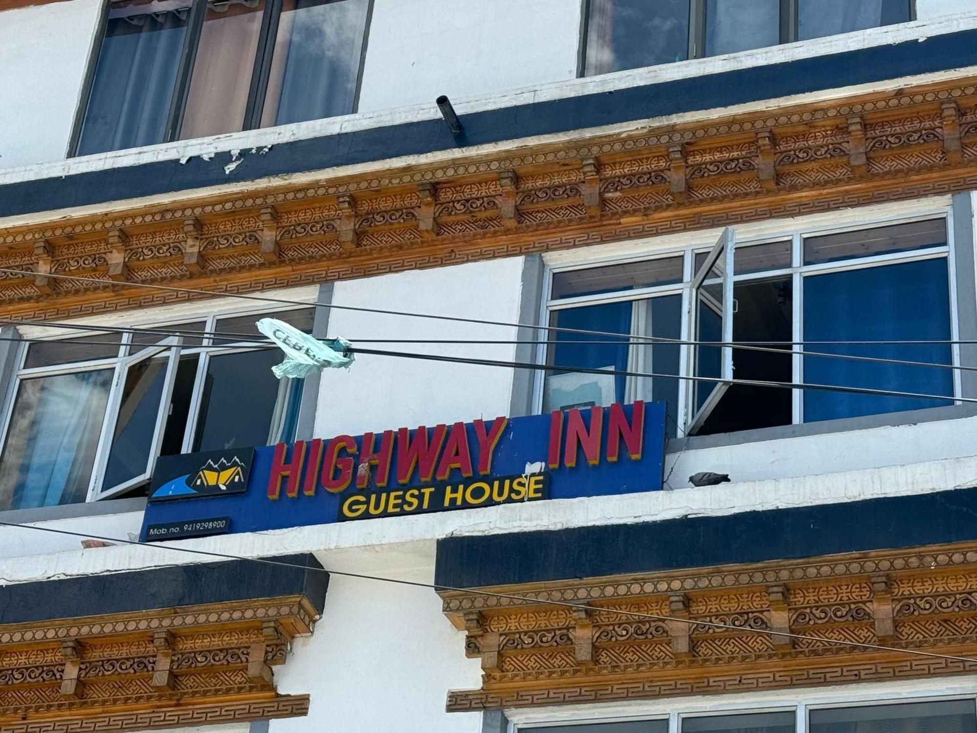 Highway Inn Guest House Leh Exterior photo